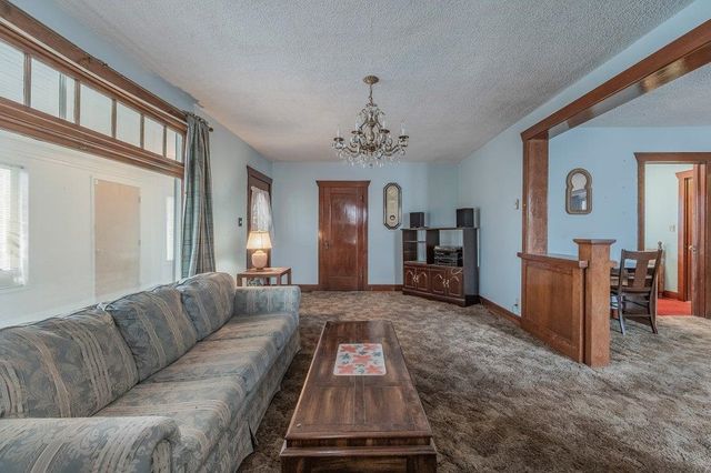 1643 E Wellesley Ave, Spokane, WA 99207