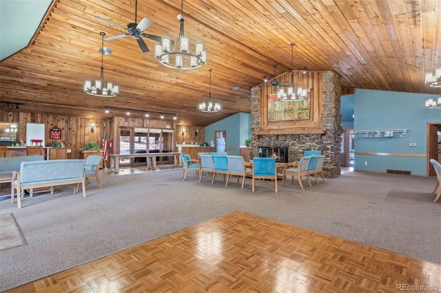 19 Douglas Drive N, Broomfield, CO 80020