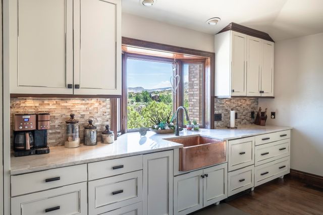 363 Granite Falls Way, Grand Junction, CO 81507