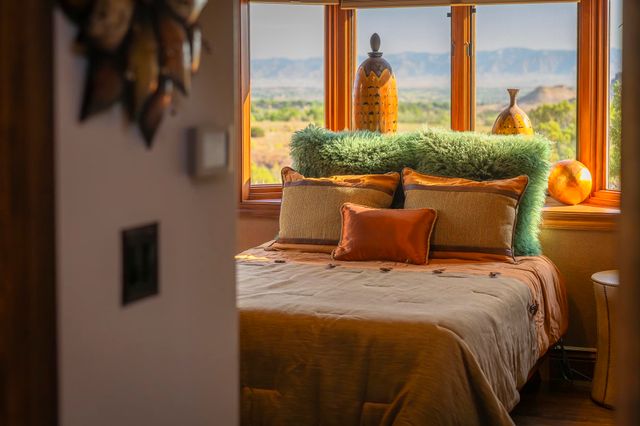 363 Granite Falls Way, Grand Junction, CO 81507