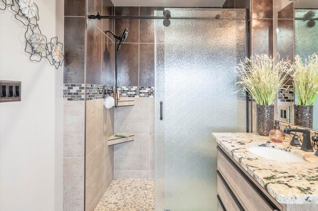 363 Granite Falls Way, Grand Junction, CO 81507