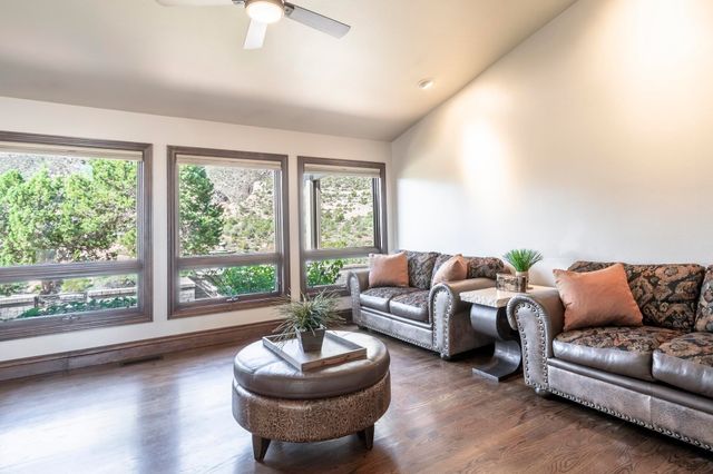 363 Granite Falls Way, Grand Junction, CO 81507