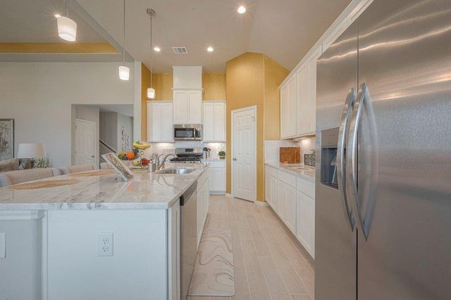1061 Apple Ridge Road, Magnolia, TX 77355