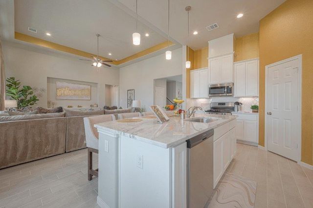 1061 Apple Ridge Road, Magnolia, TX 77355