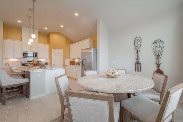 1061 Apple Ridge Road, Magnolia, TX 77355