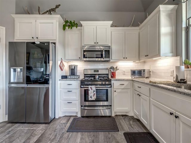 11708 SW 25th Court, Yukon, OK 73099