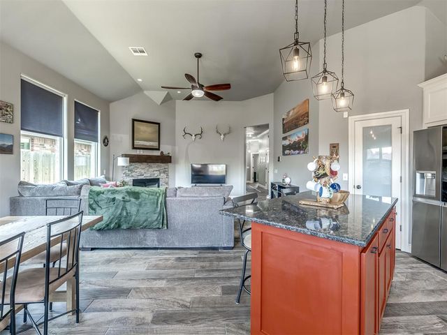 11708 SW 25th Court, Yukon, OK 73099