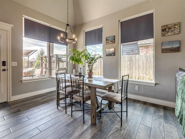 11708 SW 25th Court, Yukon, OK 73099