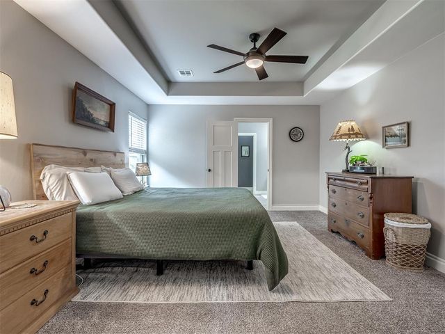 11708 SW 25th Court, Yukon, OK 73099