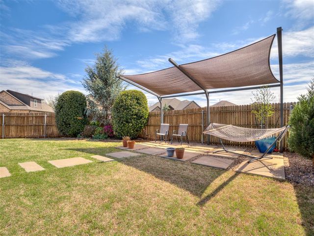 11708 SW 25th Court, Yukon, OK 73099