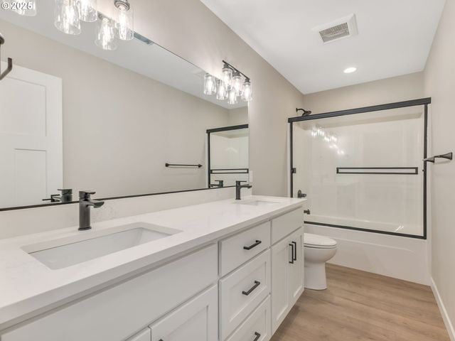 120 Sw ALDER Ct, Warrenton, OR 97146