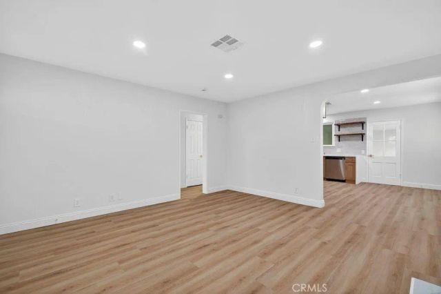 4392 Elm, Long Beach, CA 90807