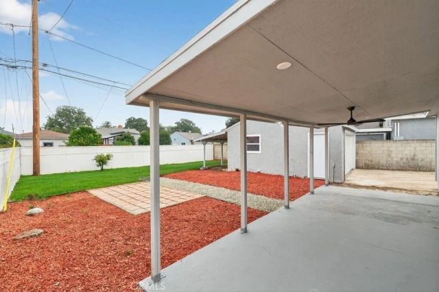 4392 Elm, Long Beach, CA 90807