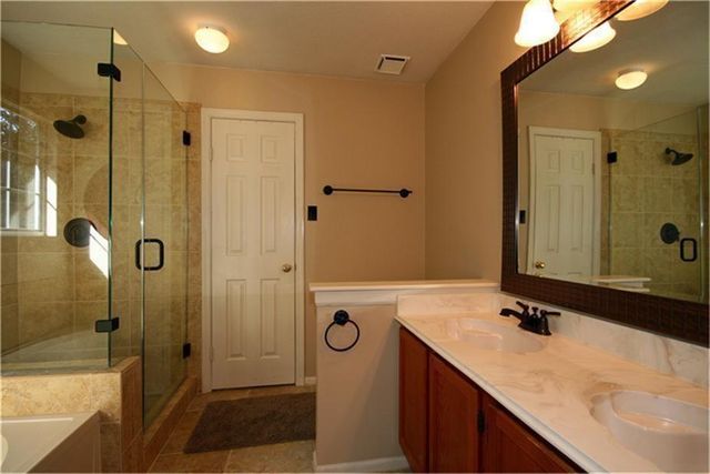 7 Thrush Grove Place, The Woodlands, TX 77381