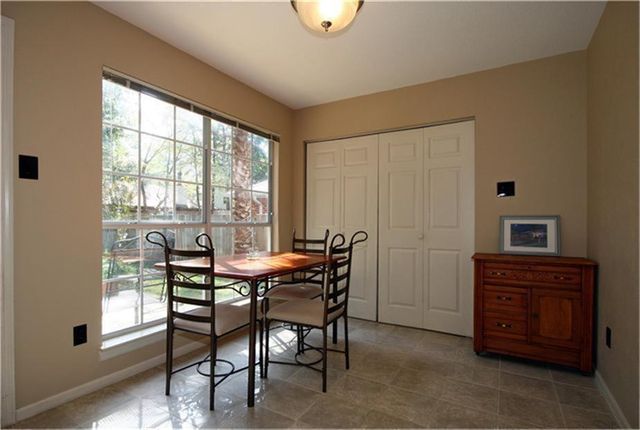 7 Thrush Grove Place, The Woodlands, TX 77381