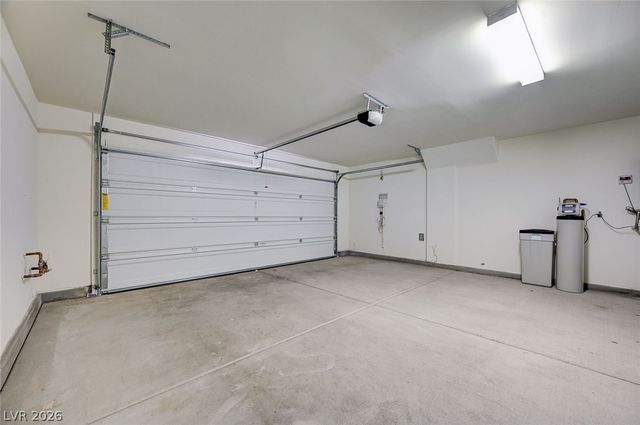 9228 Harbin Avenue, Las Vegas, NV 89148