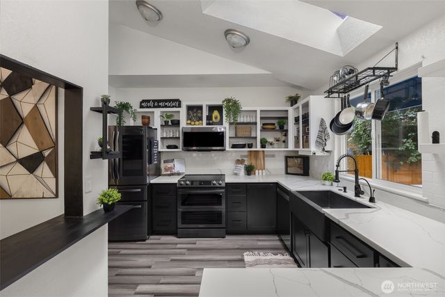 1602 151st Place SW, Lynnwood, WA 98087