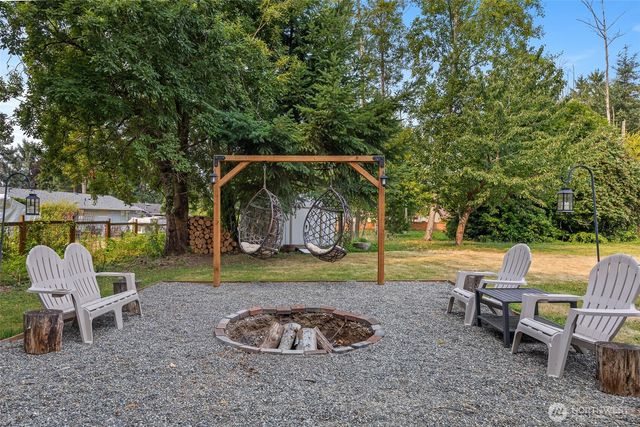 1602 151st Place SW, Lynnwood, WA 98087