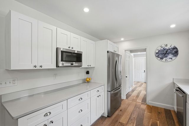 35 North Ave, Mendon, MA 01756