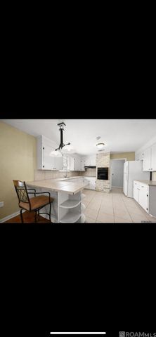 9042 Keaty Ave, Baton Rouge, LA 70809