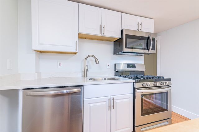 8 Marcello Street, Providence, RI 02919