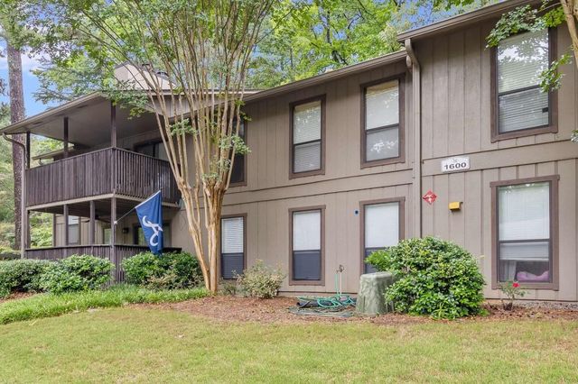 1603 Cumberland Court, Smyrna, GA 30080