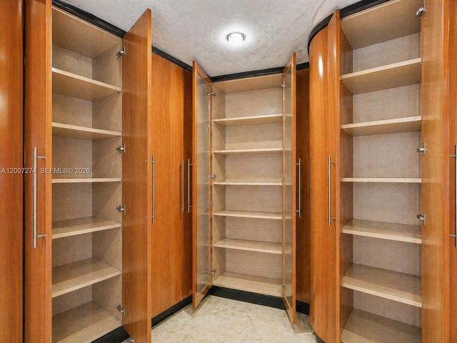 251 174th St 1904, Sunny Isles Beach, FL 33160