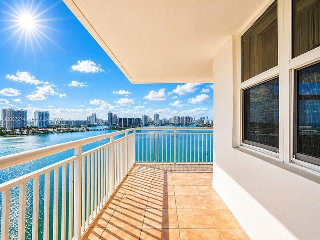 251 174th St 1904, Sunny Isles Beach, FL 33160
