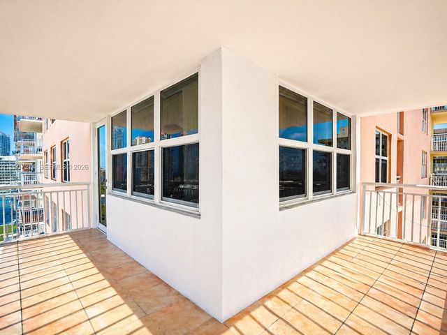 251 174th St 1904, Sunny Isles Beach, FL 33160