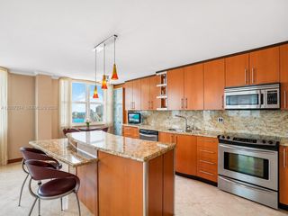 251 174th St 1904, Sunny Isles Beach, FL 33160