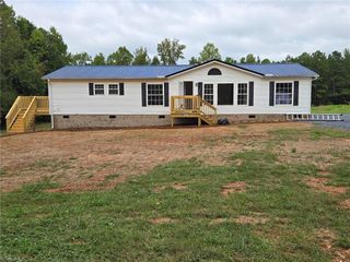 300 Robbins Lane, Lexington, NC 27292