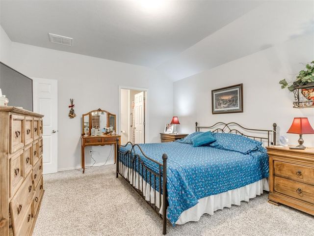 11036 NW 94th Street, Yukon, OK 73099