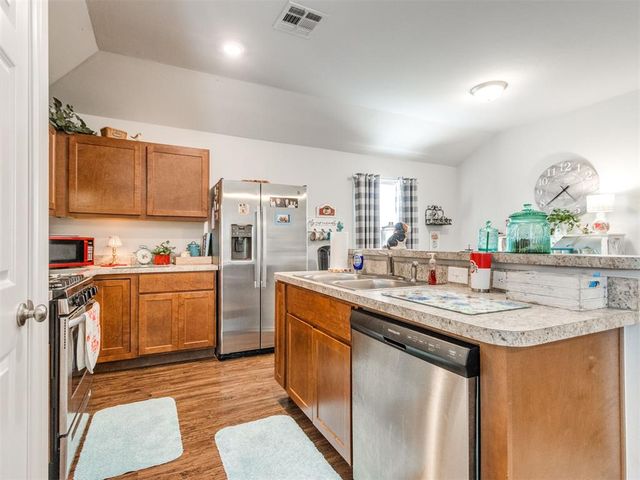 11036 NW 94th Street, Yukon, OK 73099