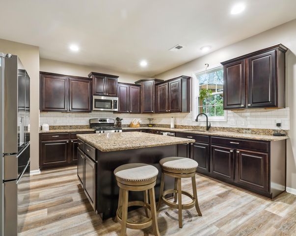 110 Comiskey Park Circle Circle, Summerville, SC 29485
