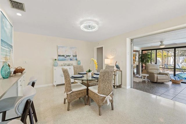 1829 CORNWALLIS PARKWAY, Cape Coral, FL 33904