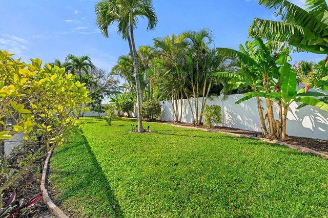 1829 CORNWALLIS PARKWAY, Cape Coral, FL 33904