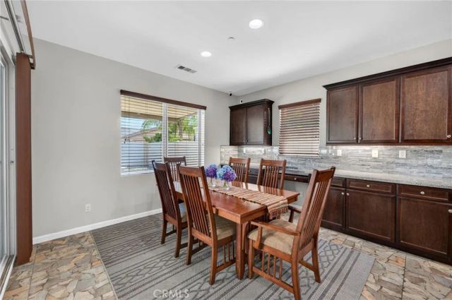28800 Mahogany Trail Way, Menifee, CA 92584