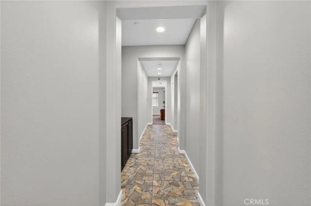 28800 Mahogany Trail Way, Menifee, CA 92584