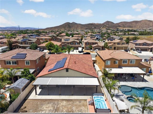 28800 Mahogany Trail Way, Menifee, CA 92584