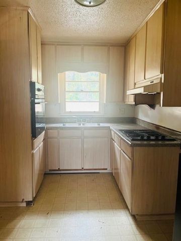 2635 Fairlane SE Drive, Atlanta, GA 30354