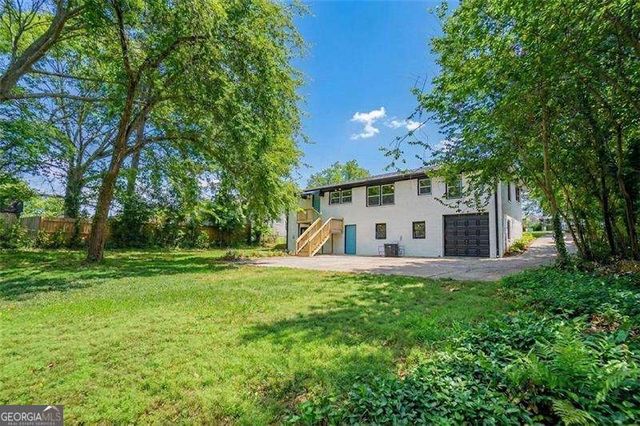 2868 Lynda Place, Decatur, GA 30032