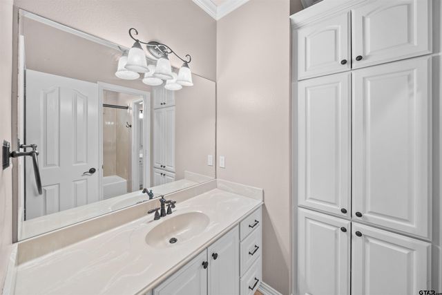 6518 Rochester Way, Tyler, TX 75703