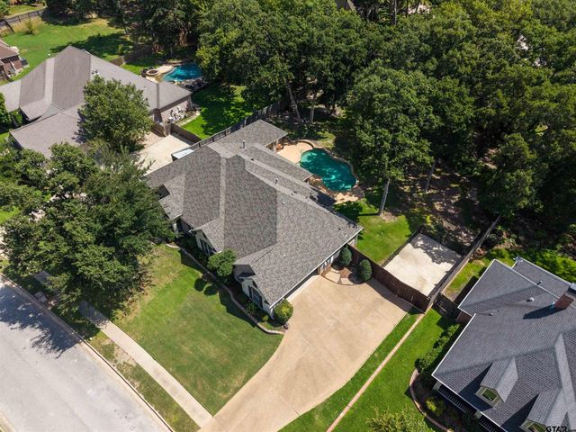 6518 Rochester Way, Tyler, TX 75703