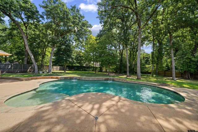 6518 Rochester Way, Tyler, TX 75703