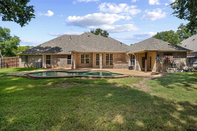 6518 Rochester Way, Tyler, TX 75703