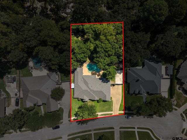 6518 Rochester Way, Tyler, TX 75703