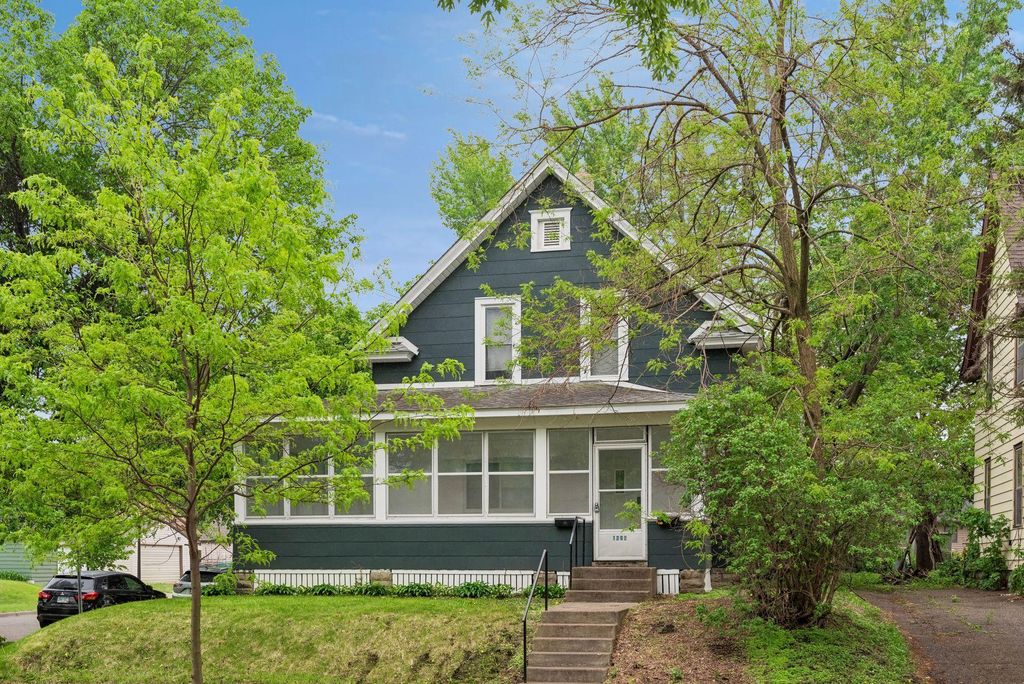 1282 Hewitt Ave, Saint Paul, MN 55104 — exterior
