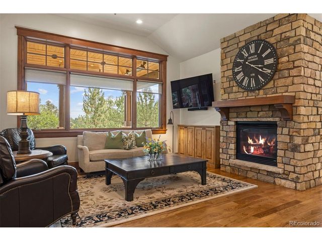 958 Westchester Cir, Castle Rock, CO 80108