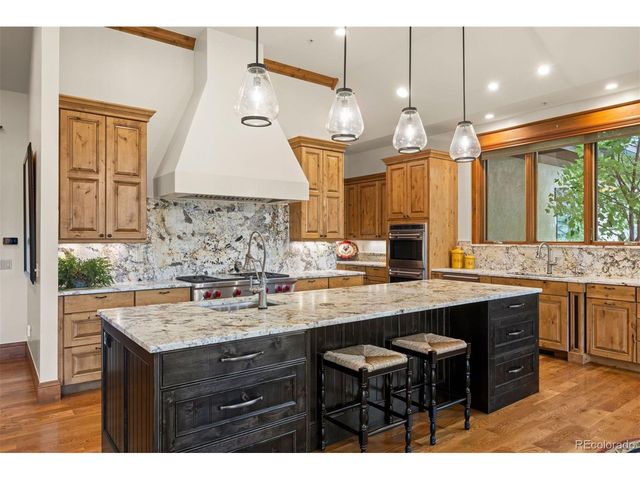 958 Westchester Cir, Castle Rock, CO 80108