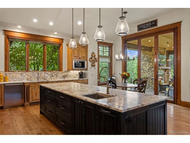 958 Westchester Cir, Castle Rock, CO 80108